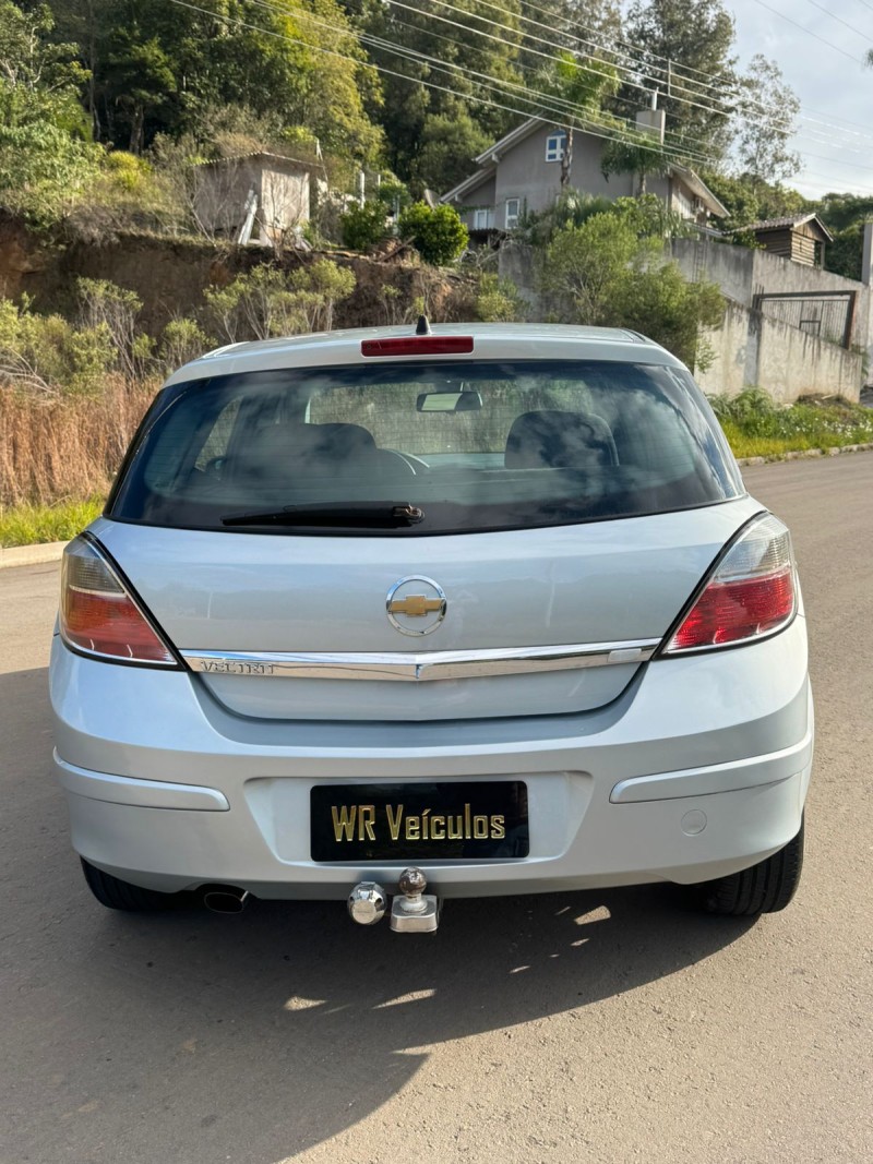 VECTRA 2.0 MPFI GT HATCH 8V FLEX 4P MANUAL - 2008 - BENTO GONçALVES