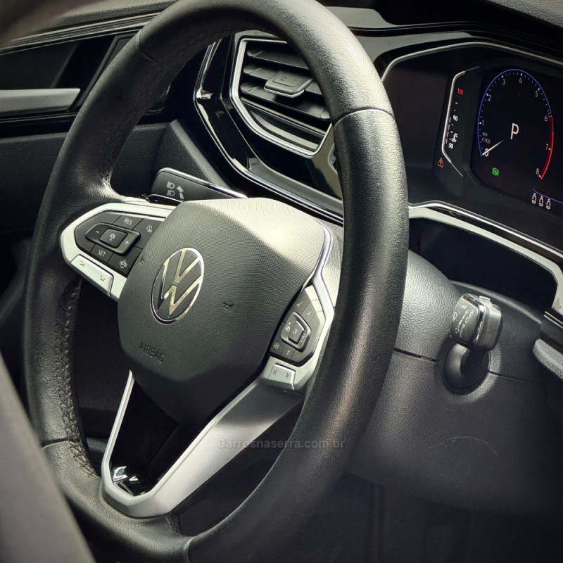 NIVUS 1.0 TSI HIGHLINE FLEX 4P AUTOMÁTICO - 2023 - ENCANTADO