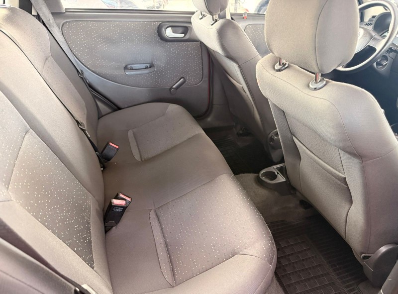 CORSA 1.4 MPFI PREMIUM 8V FLEX 4P MANUAL - 2009 - CANELA