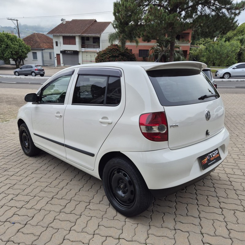 FOX 1.0 MI TREND 8V FLEX 4P MANUAL - 2009 - SãO MARCOS