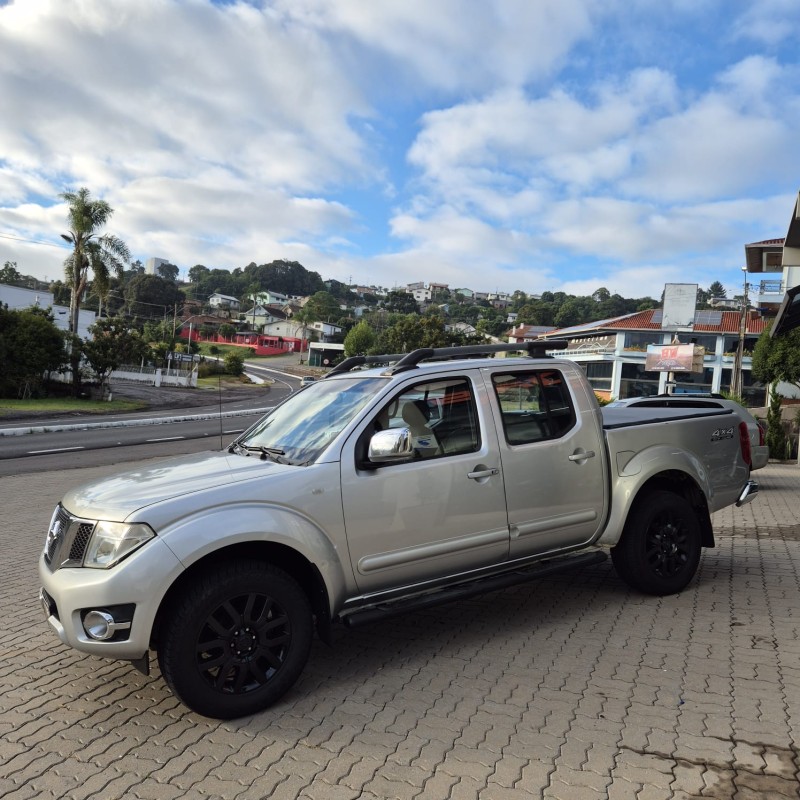FRONTIER 2.5 SL 4X4 CD TURBO ELETRONIC DIESEL 4P AUTOMÁTICO - 2014 - SãO MARCOS