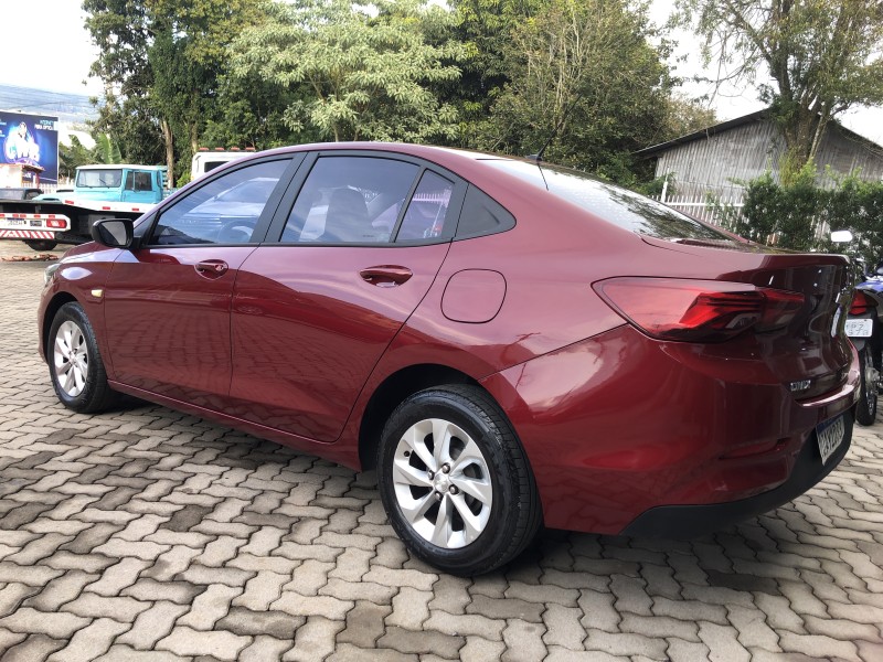ONIX 1.0 SEDAN PLUS LT 12V FLEX 4P MANUAL - 2022 - VALE REAL