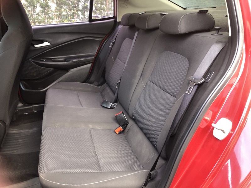 ONIX 1.0 SEDAN PLUS LT 12V FLEX 4P MANUAL - 2022 - VALE REAL