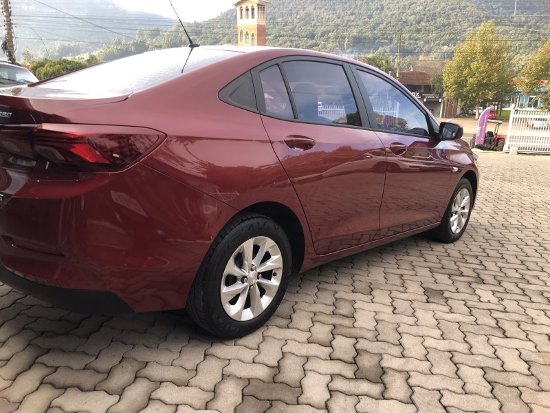 ONIX 1.0 SEDAN PLUS LT 12V FLEX 4P MANUAL - 2022 - VALE REAL