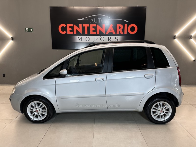 IDEA 1.4 MPI ELX 8V FLEX 4P MANUAL - 2009 - SAPIRANGA
