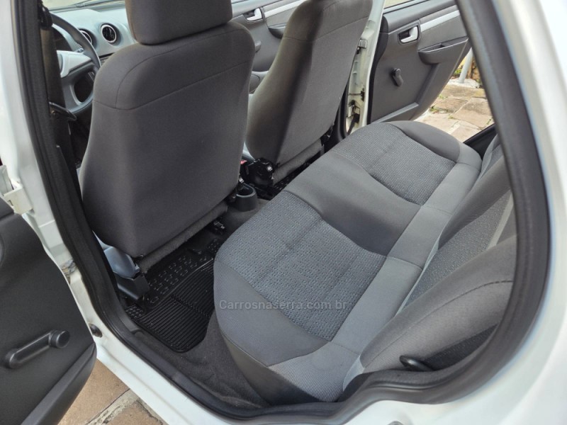 CELTA 1.4 MPFI SPIRIT 8V GASOLINA 4P MANUAL - 2014 - PICADA CAFé