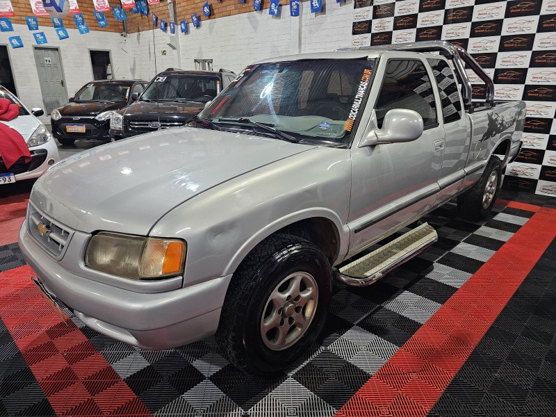 S10 2.2 MPFI DLX 4X2 CE 8V GASOLINA 2P MANUAL - 1996 - CAXIAS DO SUL