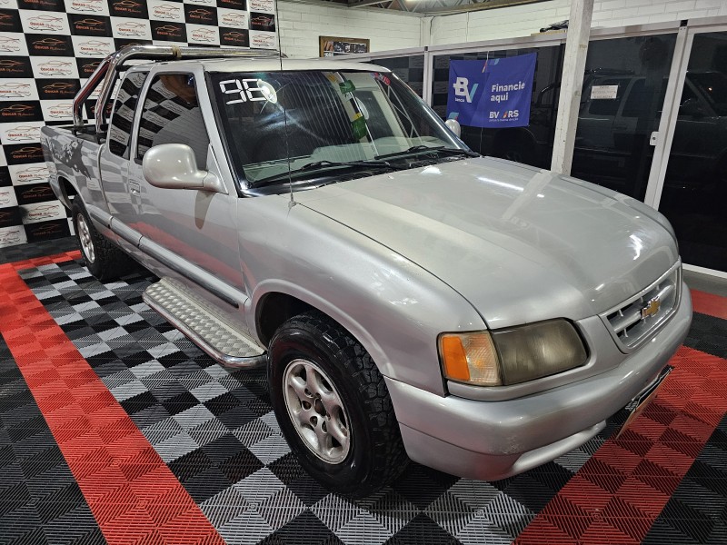 s10 2.2 mpfi dlx 4x2 ce 8v gasolina 2p manual 1996 caxias do sul