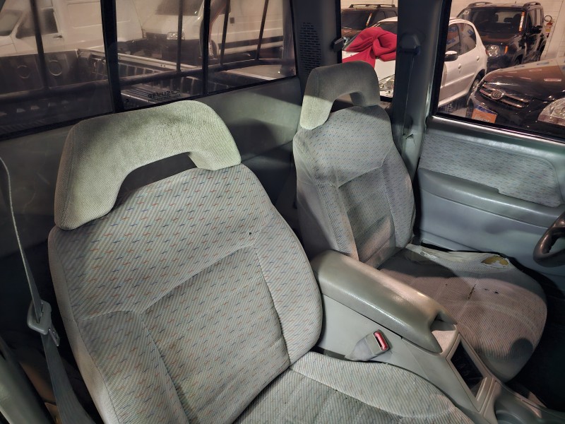 S10 2.2 MPFI DLX 4X2 CE 8V GASOLINA 2P MANUAL - 1996 - CAXIAS DO SUL