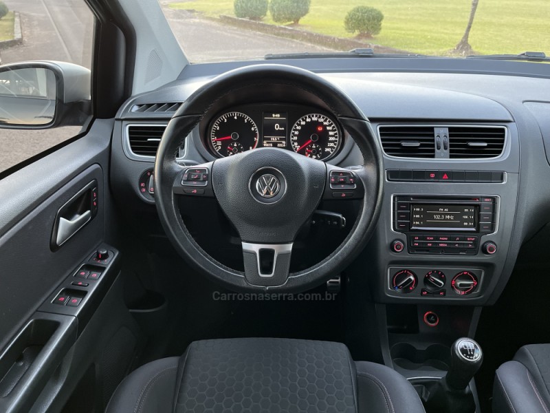 SPACE CROSS 1.6 MI 8V FLEX 4P MANUAL - 2014 - BOM PRINCíPIO