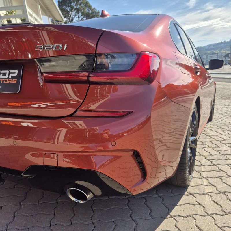 320I 2.0 M SPORT 16V TURBO GASOLINA 4P AUTOMÁTICO - 2021 - SãO MARCOS