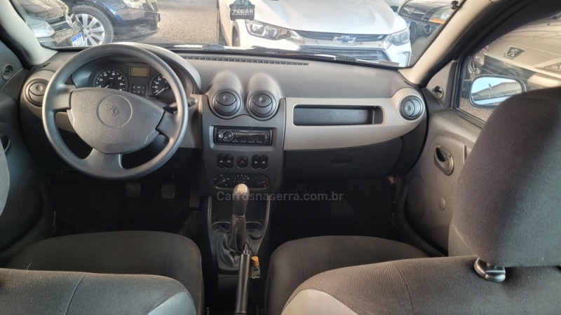 SANDERO 1.0 AUTHENTIQUE PLUS 16V FLEX 4P MANUAL - 2009 - CAXIAS DO SUL
