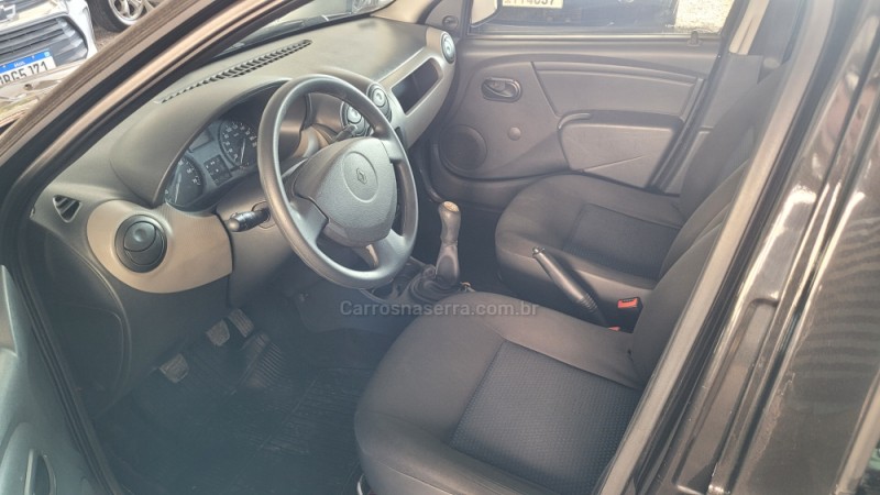 SANDERO 1.0 AUTHENTIQUE PLUS 16V FLEX 4P MANUAL - 2009 - CAXIAS DO SUL