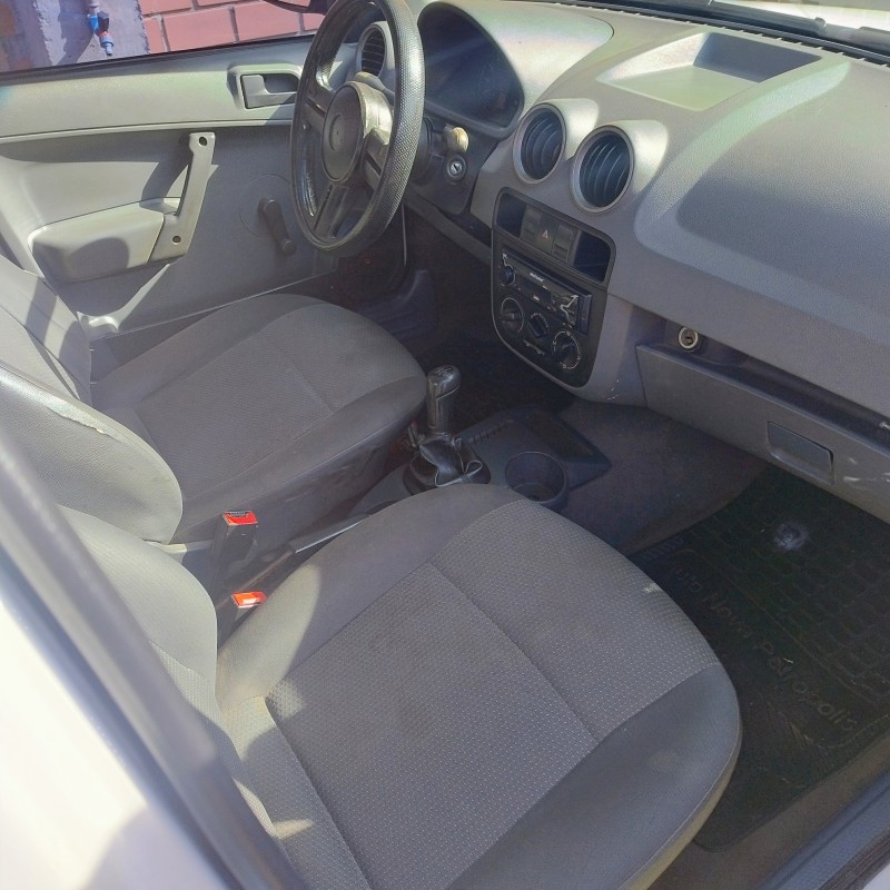 GOL 1.0 12V MPI TOTALFLEX 4P MANUAL - 2013 - CAMPO BOM