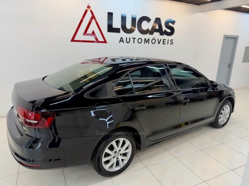 JETTA 1.4 16V TSI TRENDLINE GASOLINA 4P TIPTRONIC - 2016 - BOM RETIRO DO SUL