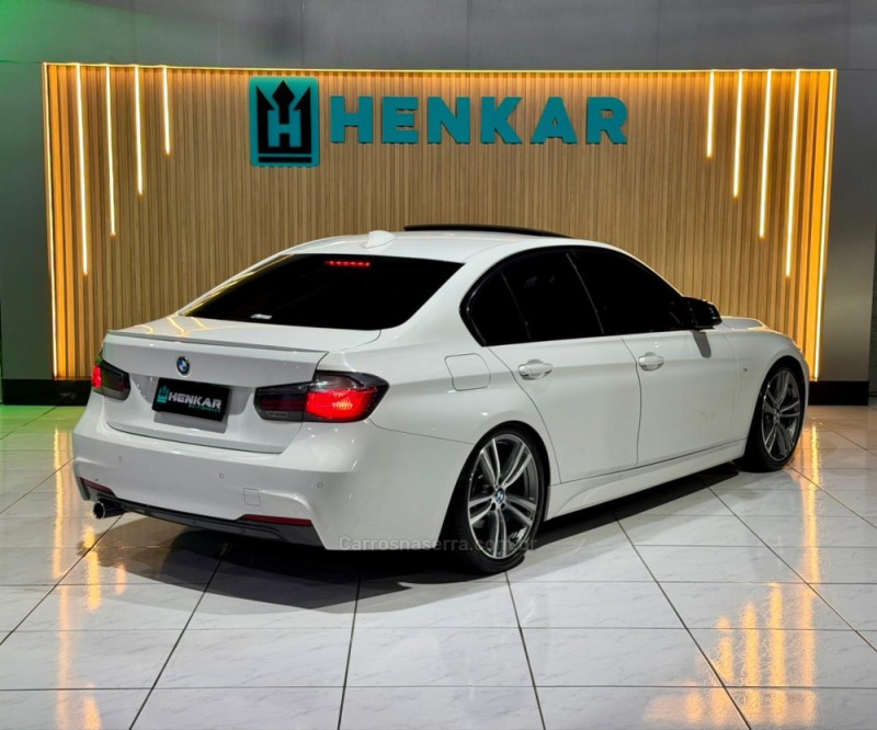 320I 2.0 M SPORT 16V TURBO GASOLINA 4P AUTOMÁTICO - 2018 - CAMPO BOM