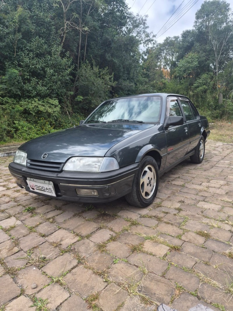 MONZA 2.0 EFI GLS 8V GASOLINA 4P MANUAL - 1996 - BENTO GONçALVES
