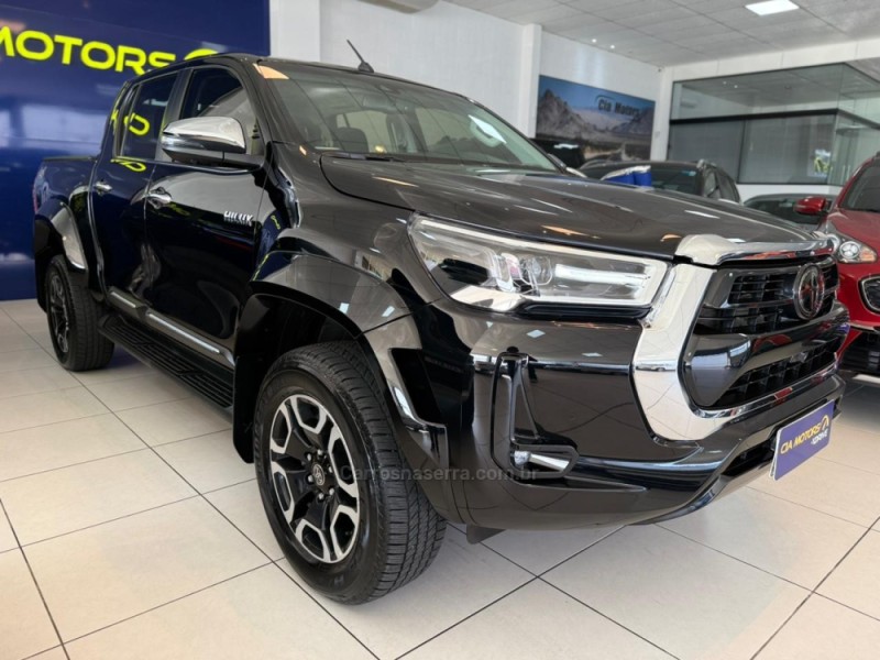 HILUX 2.8 SRX PLUS 4X4 CD TURBO DIESEL 4P AUTOMÁTICO - 2024 - SãO LEOPOLDO
