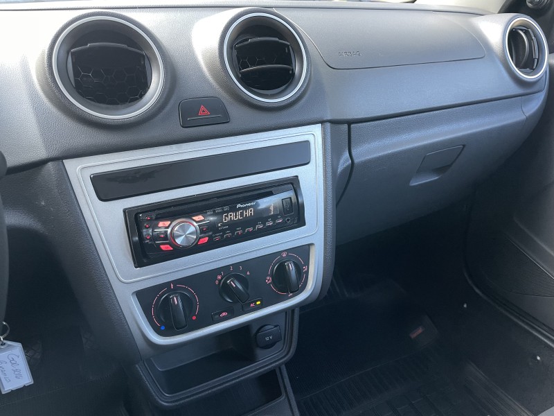 GOL 1.0 MI TRENDLINE 8V FLEX 4P MANUAL - 2016 - CAXIAS DO SUL