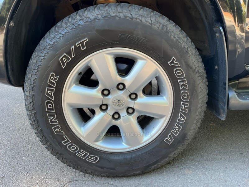 HILUX SW4 3.0 SRV 4X4 7 LUGARES 16V TURBO INTERCOOLER DIESEL 4P AUTOMÁTICO - 2010 - FELIZ