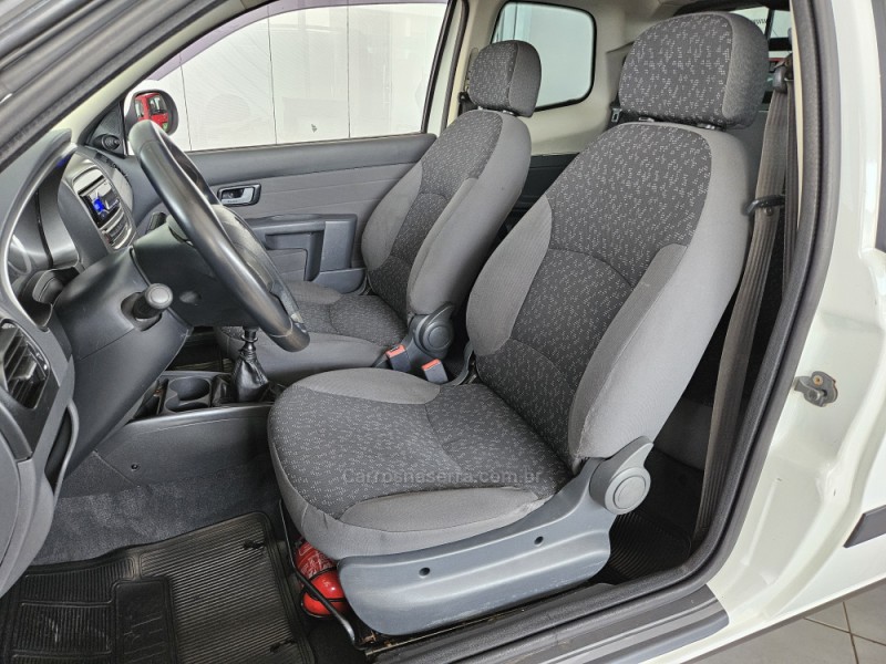 STRADA 1.6 MPI TREKKING CD 16V FLEX 2P MANUAL - 2013 - TAPEJARA