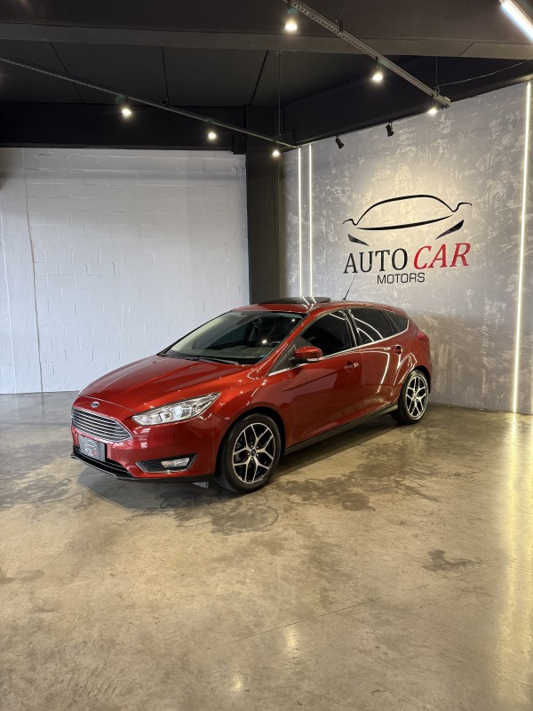 FOCUS 2.0 TITANIUM HATCH 16V FLEX 4P AUTOMÁTICO - 2017 - CAXIAS DO SUL