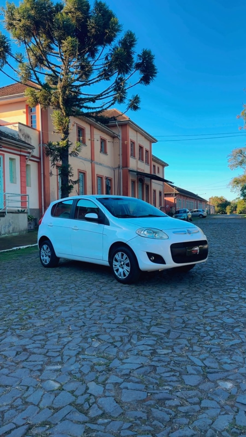 PALIO 1.6 MPI ESSENCE 16V FLEX 4P MANUAL - 2013 - SãO SEBASTIãO DO CAí