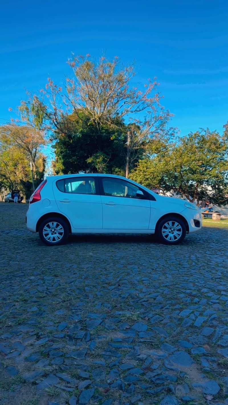 PALIO 1.6 MPI ESSENCE 16V FLEX 4P MANUAL - 2013 - SãO SEBASTIãO DO CAí