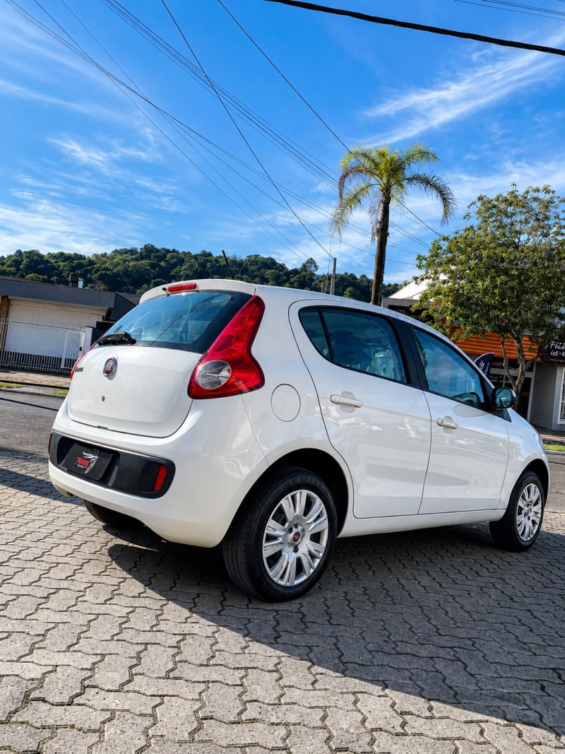 PALIO 1.6 MPI ESSENCE 16V FLEX 4P MANUAL - 2013 - SãO SEBASTIãO DO CAí
