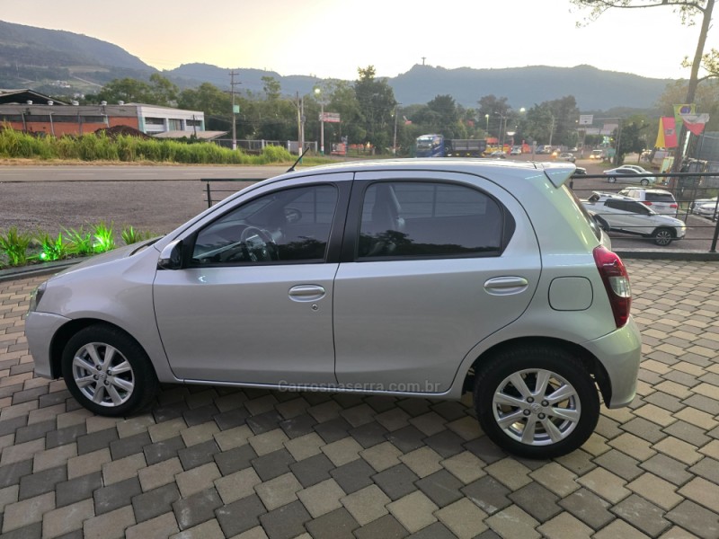 ETIOS 1.5 X PLUS 16V FLEX 4P AUTOMÁTICO - 2020 - ENCANTADO