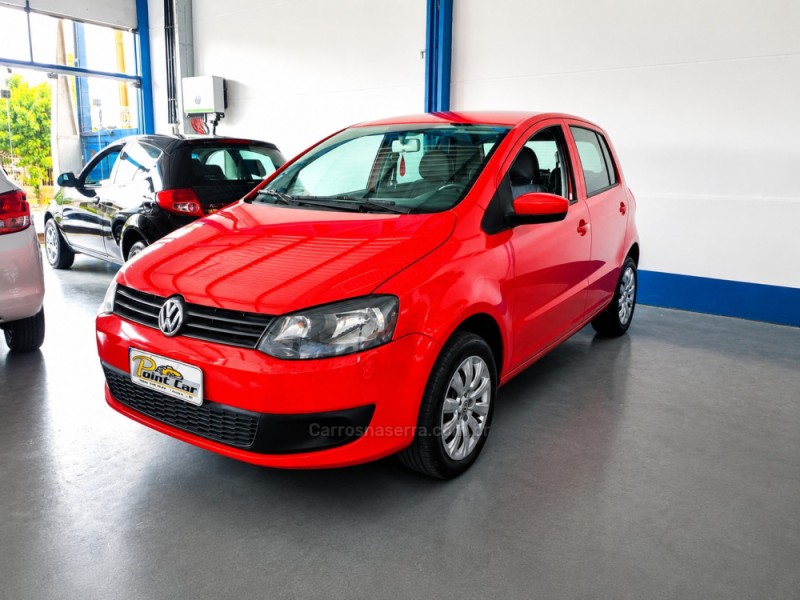 FOX 1.6 MI 8V FLEX 4P MANUAL - 2014 - VACARIA