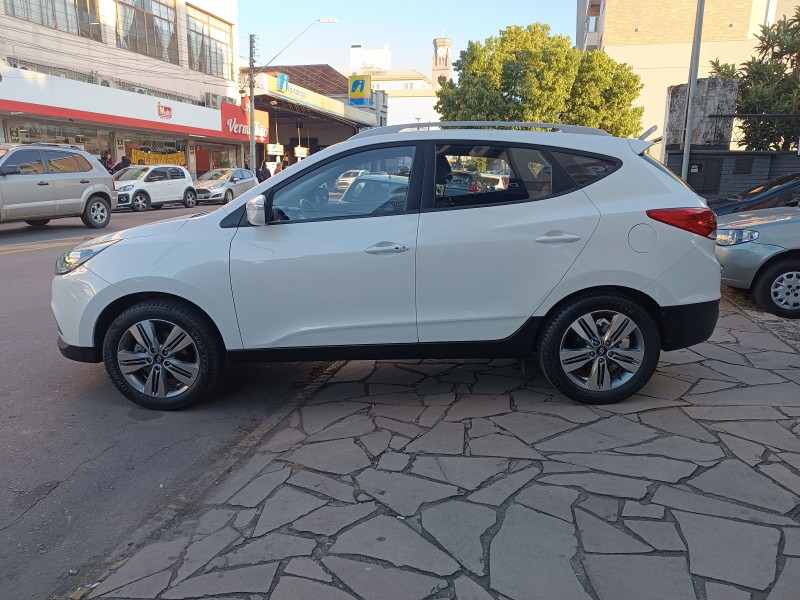 IX35 2.0 MPFI GLS 4X2 16V GASOLINA 4P AUTOMÁTICO - 2017 - FLORES DA CUNHA