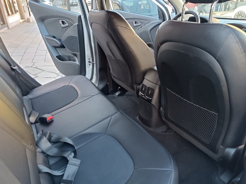 IX35 2.0 MPFI GLS 4X2 16V GASOLINA 4P AUTOMÁTICO - 2017 - FLORES DA CUNHA