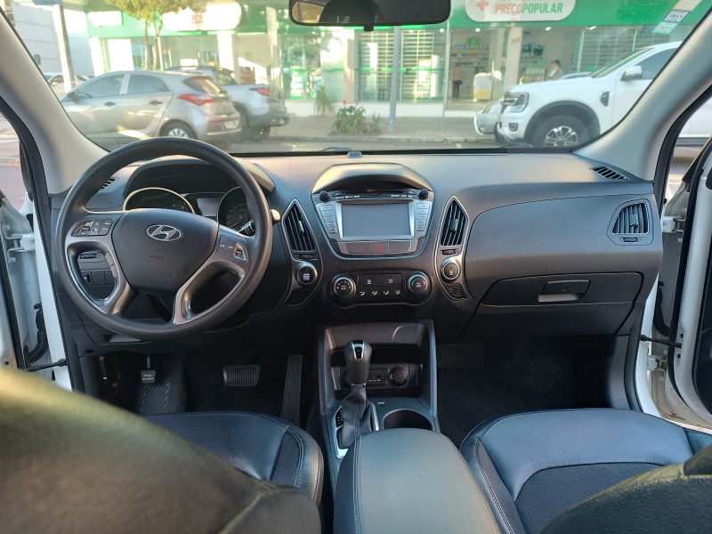 IX35 2.0 MPFI GLS 4X2 16V GASOLINA 4P AUTOMÁTICO - 2017 - FLORES DA CUNHA
