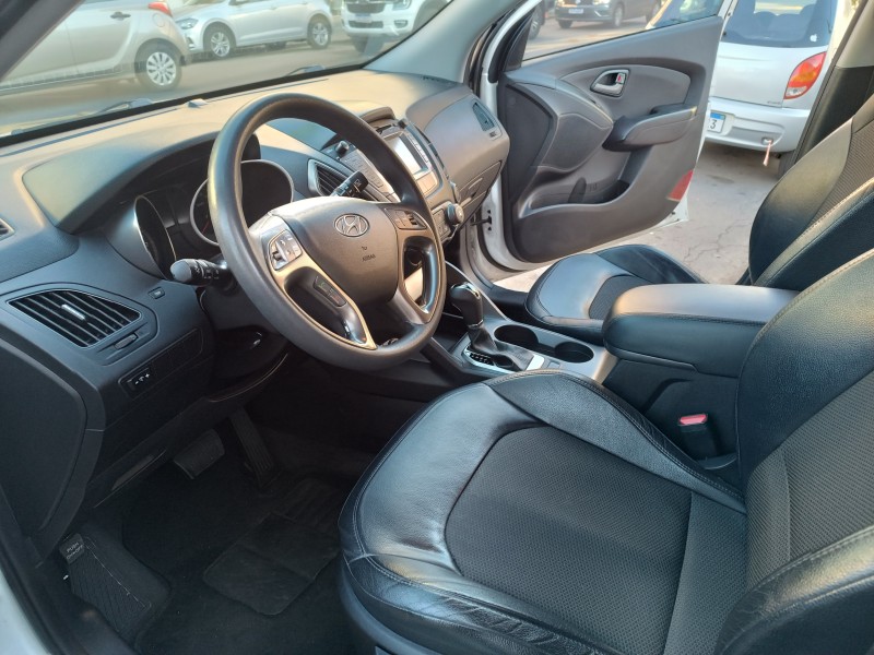 IX35 2.0 MPFI GLS 4X2 16V GASOLINA 4P AUTOMÁTICO - 2017 - FLORES DA CUNHA