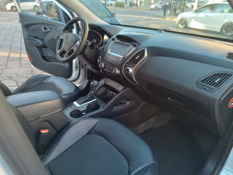 IX35 2.0 MPFI GLS 4X2 16V GASOLINA 4P AUTOMÁTICO - 2017 - FLORES DA CUNHA