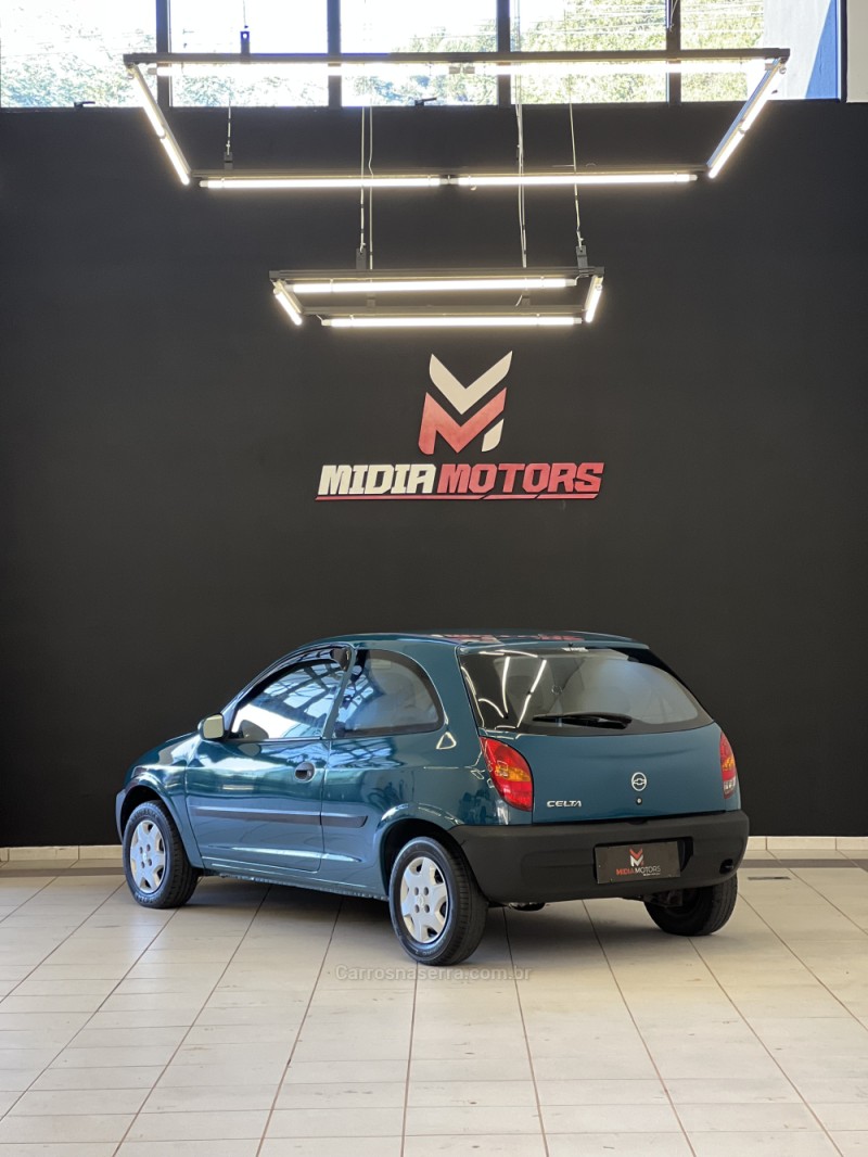 CELTA 1.0 MPFI LIFE 8V FLEX 2P MANUAL - 2002 - CAXIAS DO SUL