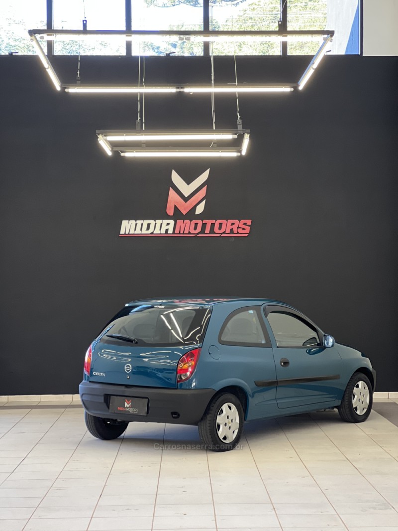 CELTA 1.0 MPFI LIFE 8V FLEX 2P MANUAL - 2002 - CAXIAS DO SUL