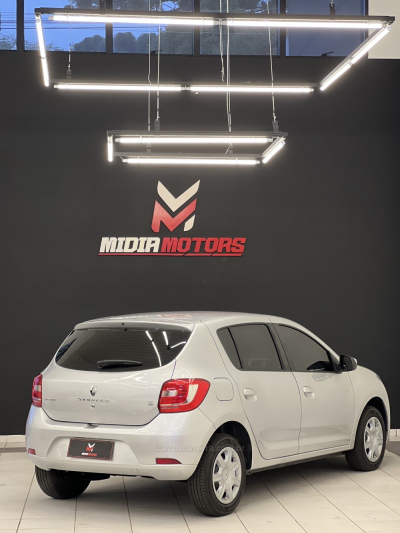 SANDERO 1.6 PRIVILÉGE 8V FLEX 4P MANUAL - 2015 - CAXIAS DO SUL