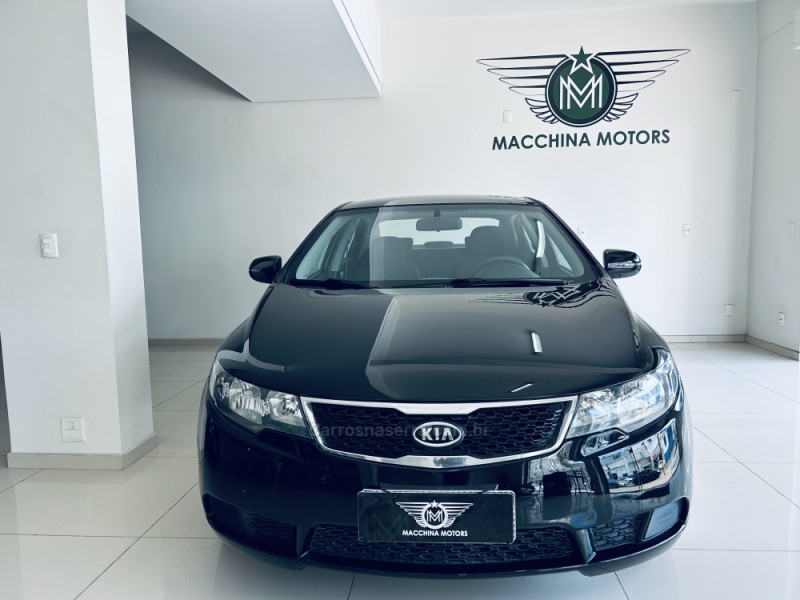 CERATO 1.6 EX3 SEDAN 16V GASOLINA 4P MANUAL - 2012 - CAXIAS DO SUL