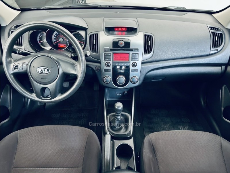 CERATO 1.6 EX3 SEDAN 16V GASOLINA 4P MANUAL - 2012 - CAXIAS DO SUL