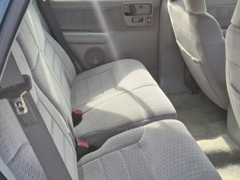 BLAZER 4.3 SFI DLX 4X2 V6 12V GASOLINA 4P MANUAL - 1997 - CAXIAS DO SUL