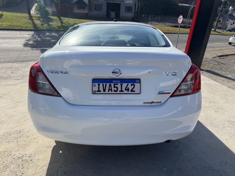 VERSA 1.6 16V FLEX SV 4P MANUAL - 2014 - CAXIAS DO SUL