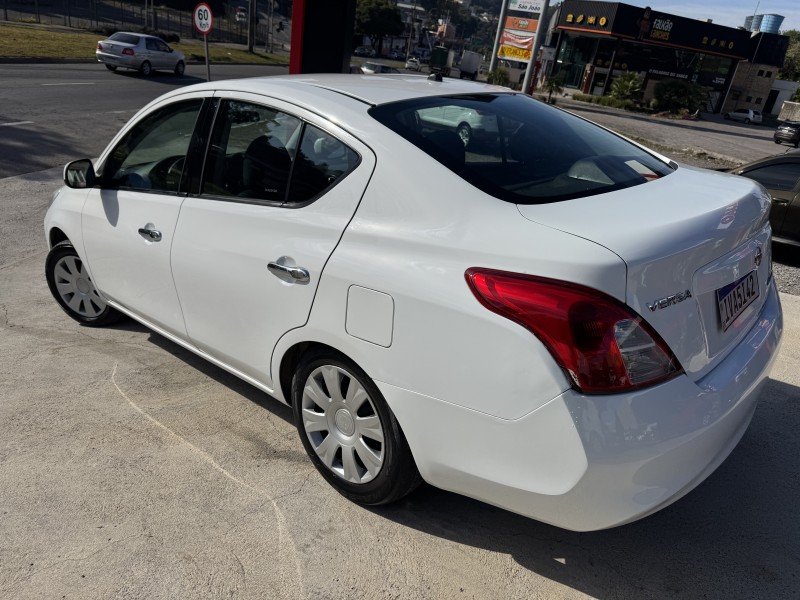 VERSA 1.6 16V FLEX SV 4P MANUAL - 2014 - CAXIAS DO SUL