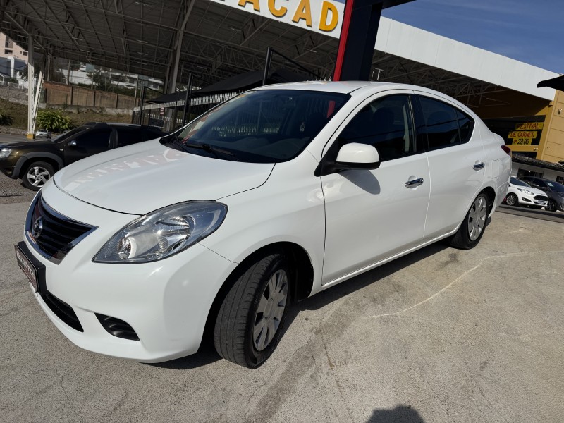 VERSA 1.6 16V FLEX SV 4P MANUAL - 2014 - CAXIAS DO SUL