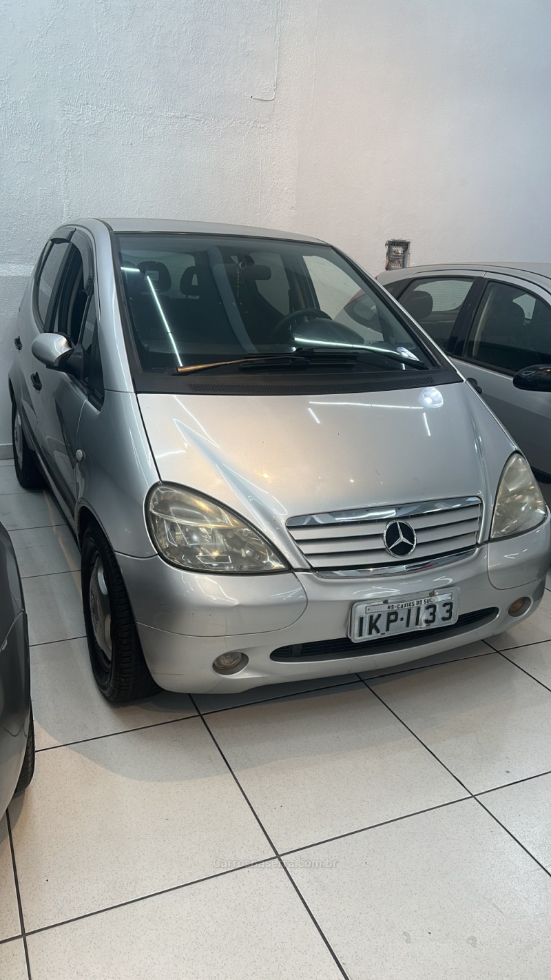 CLASSE A 1.9 190 AVANTGARDE GASOLINA 4P MANUAL