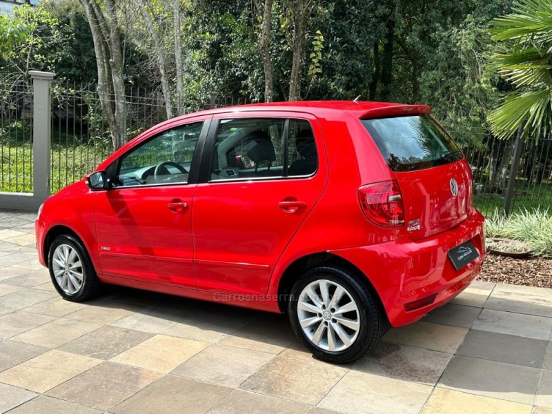 FOX 1.0 ITREND 8V FLEX 4P MANUAL - 2014 - BENTO GONçALVES
