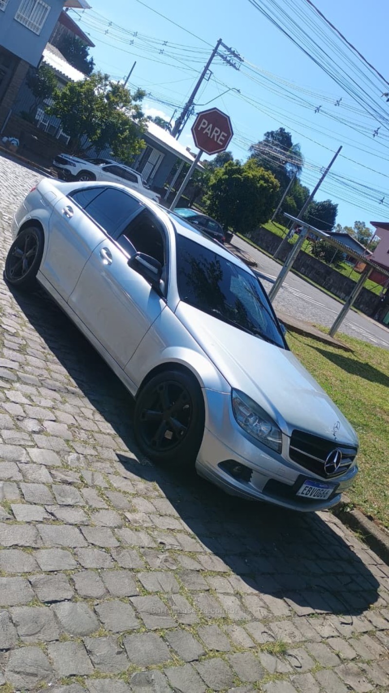 c 200 k 1.8 avantgarde kompressor gasolina 4p automatico 2009 caxias do sul
