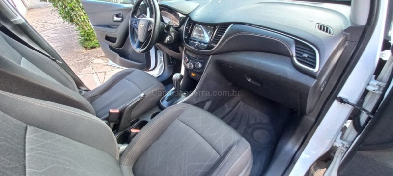 TRACKER 1.4 16V TURBO FLEX LT AUTOMÁTICO - 2018 - PICADA CAFé