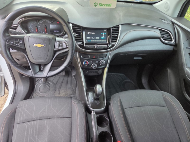 TRACKER 1.4 16V TURBO FLEX LT AUTOMÁTICO - 2018 - PICADA CAFé
